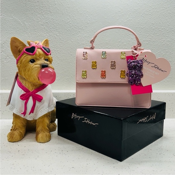 🆕🧸Betsey Johnson Gummy Bear Convertible Blush Handbag With Charm NWT - Picture 3 of 12
